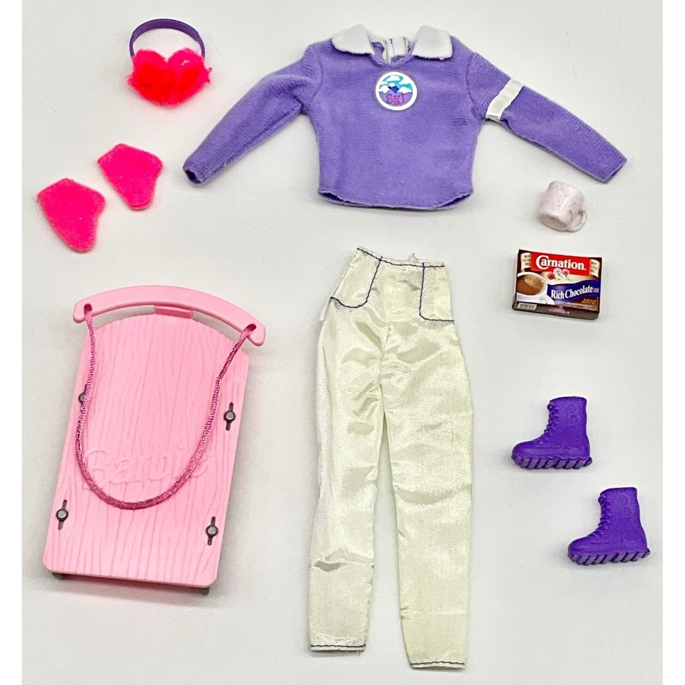 1997 Barbie Changin' Seasons-Dress 'N Play Winter 68652 (as shown)
